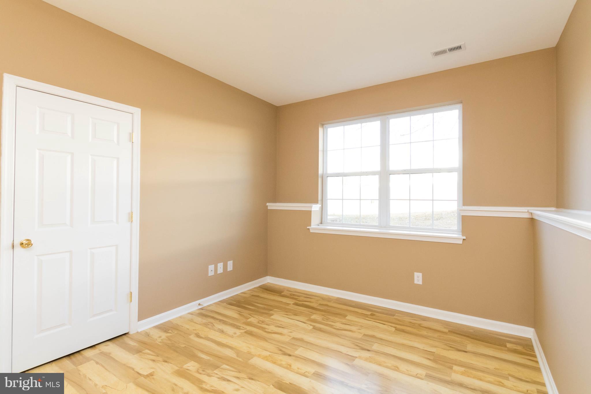 425 Red Pump Road Bel Air, MD 21014 - Photo 17 of 27 Bdrm #4 with deep window sill and decorative ledge