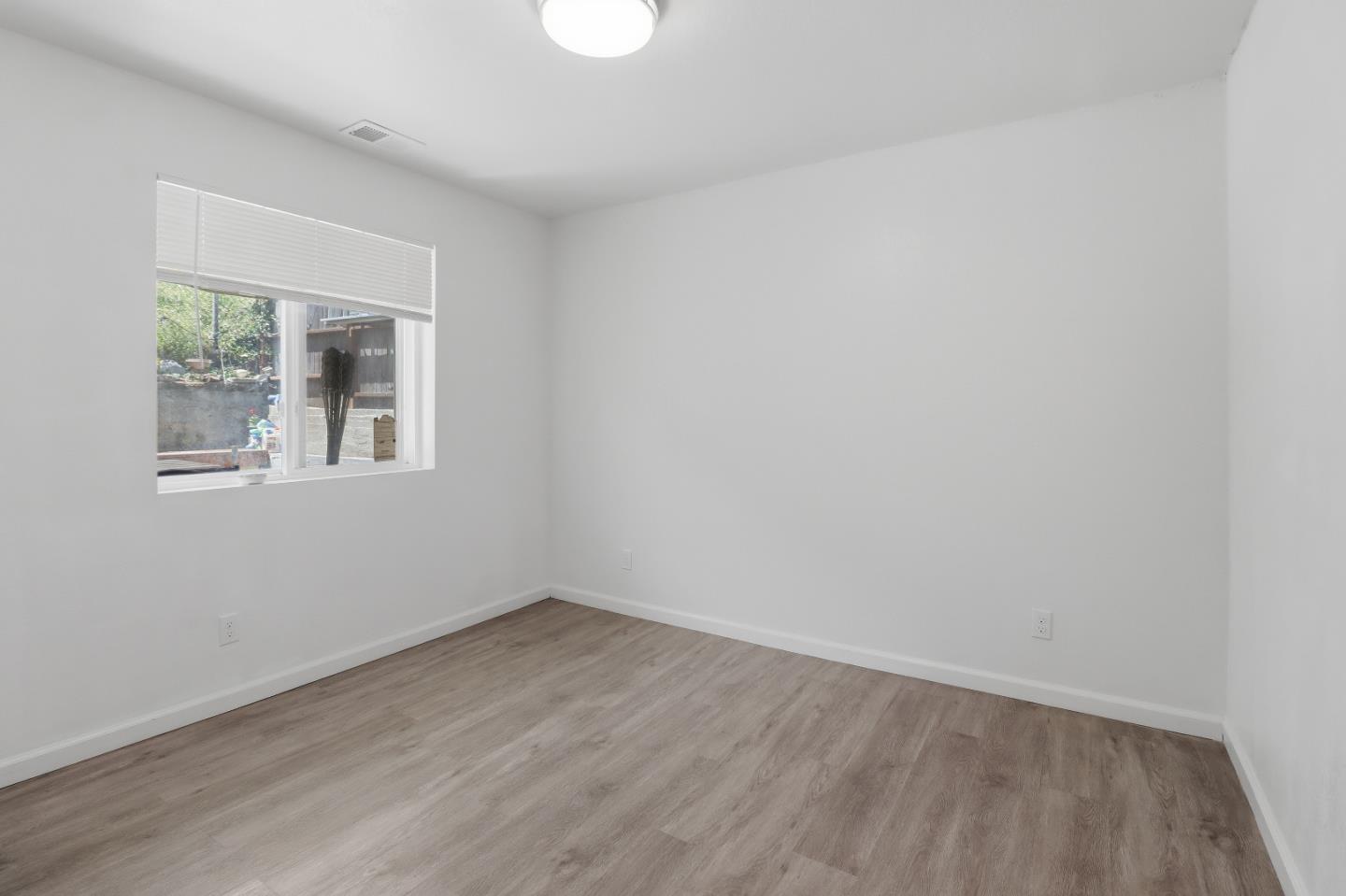 216 Rio Verde Street Daly City, CA 94014 - Photo 27 of 50