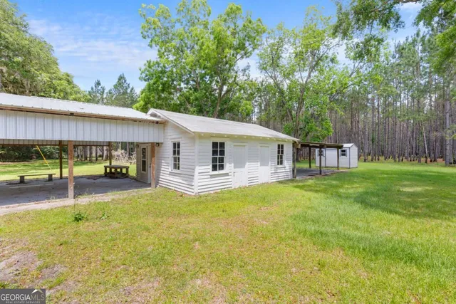 $575,000 | 2445 Wilma Edwards Road, Ellabell, GA 31308
