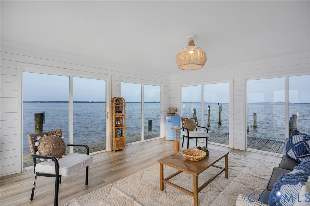 467 Daingerfield Road Tappahannock, VA 22560 - Photo 48 of 50 a view of a livingroom with furniture