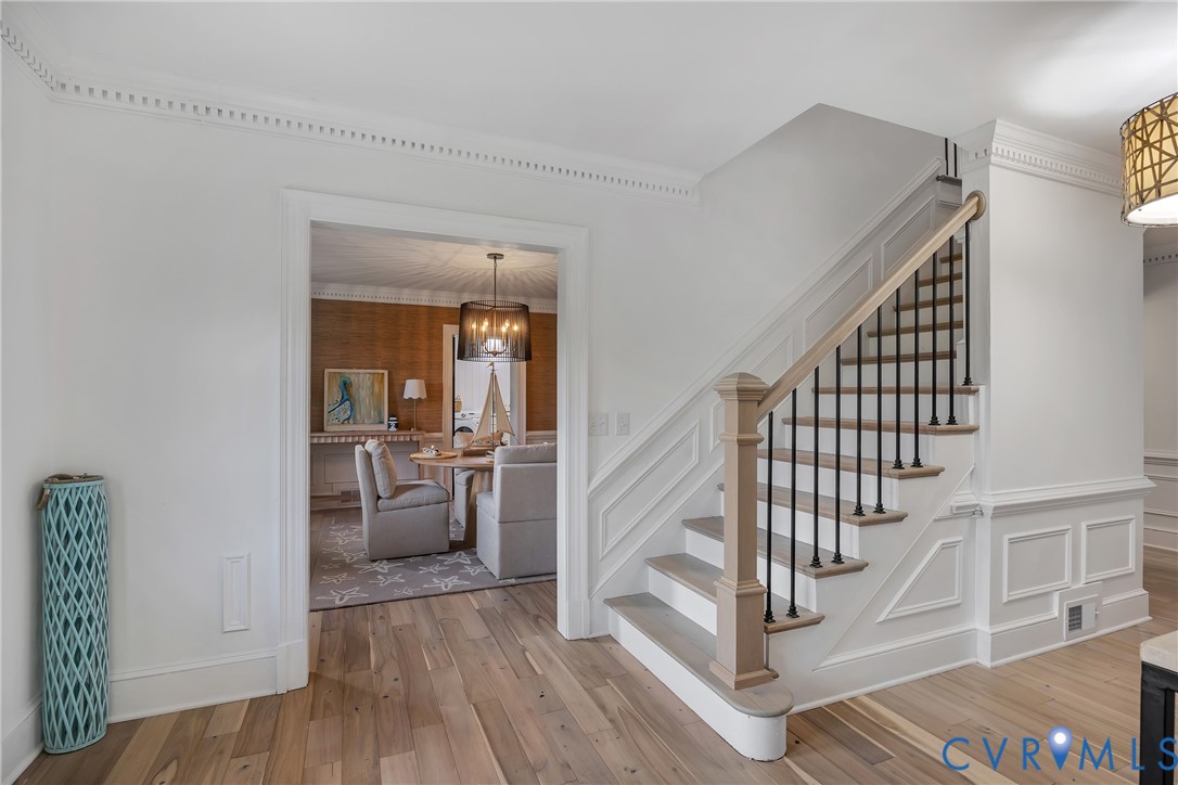 467 Daingerfield Road Tappahannock, VA 22560 - Photo 5 of 50 a view of entryway and hall with wooden floor