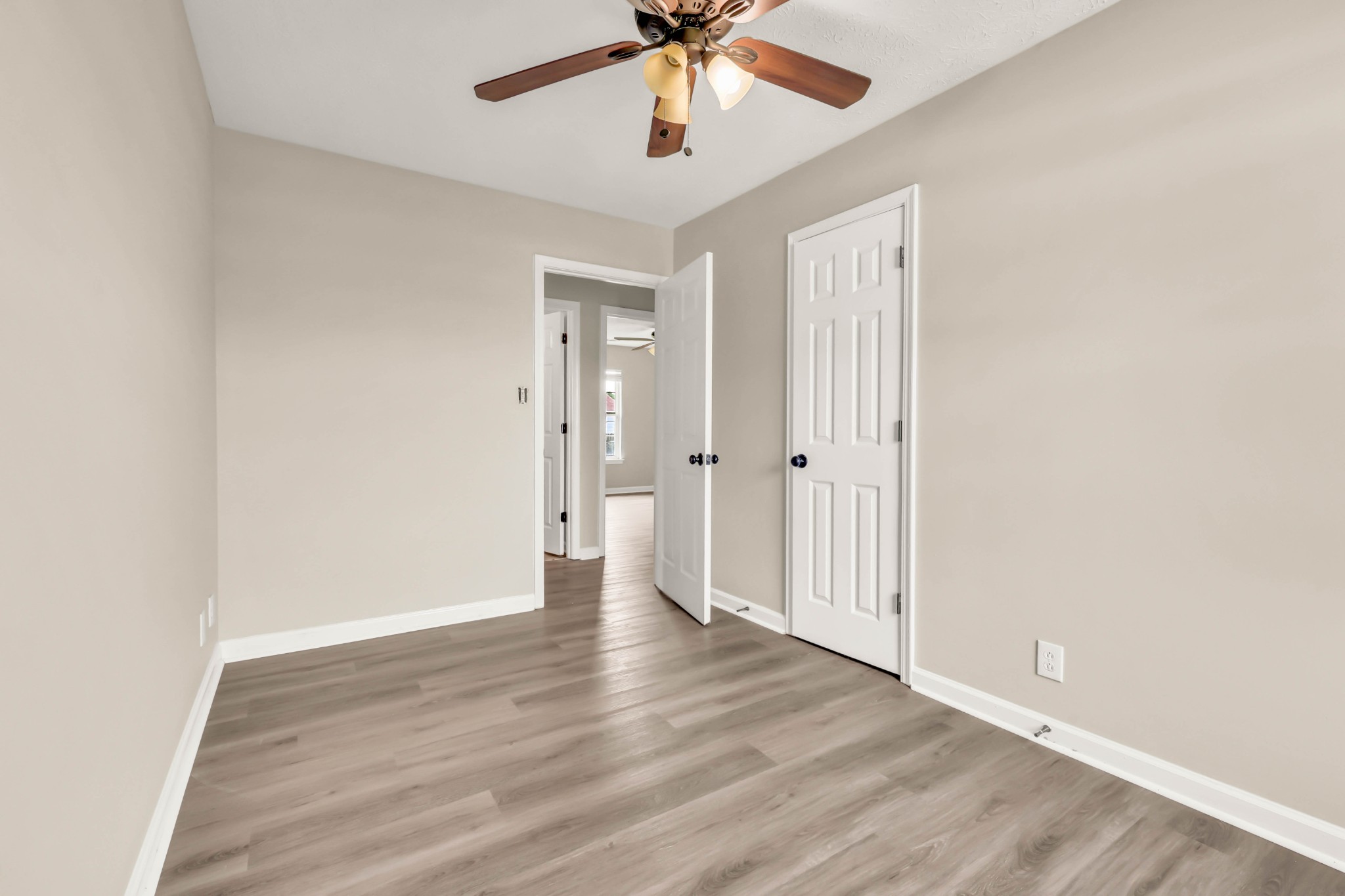 963 State Line Road Oak Grove, KY 42262 - Photo 17 of 29 Gallery Image 17