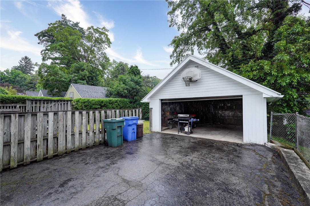70 Kemphurst Road Rochester, NY 14612 - Photo 14 of 15 2 Car Garage