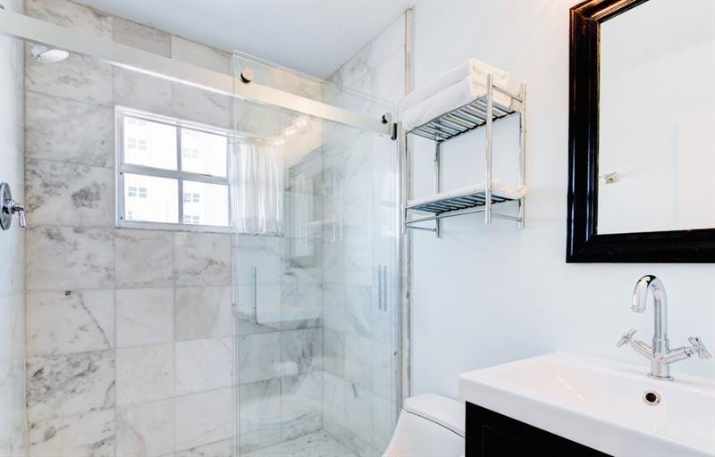 355 Virginia Street Hollywood, FL 33019 - Photo 18 of 34 Photo 18