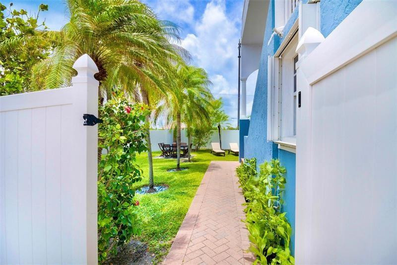 355 Virginia Street Hollywood, FL 33019 - Photo 24 of 34 Photo 24