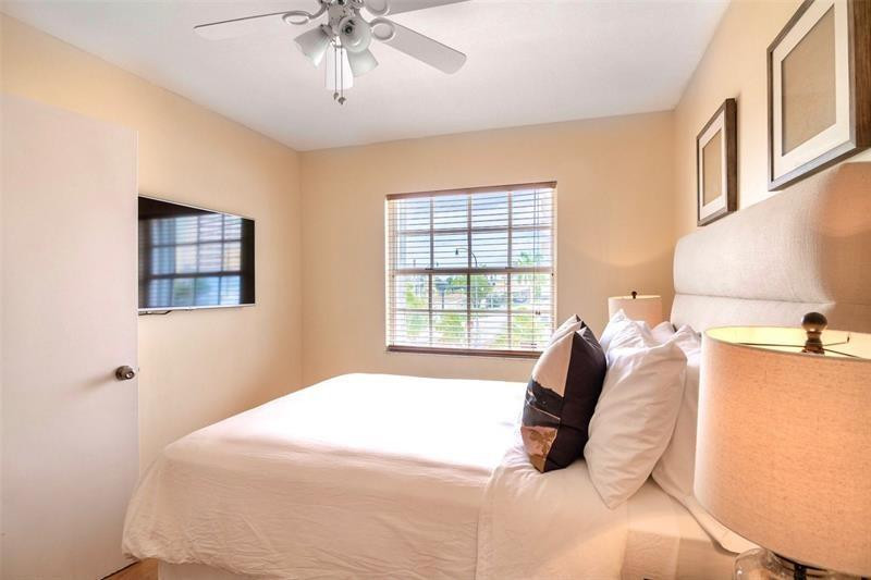 355 Virginia Street Hollywood, FL 33019 - Photo 26 of 34 Photo 26
