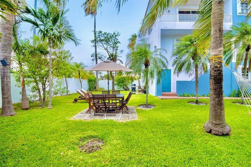 355 Virginia Street Hollywood, FL 33019 - Photo 9 of 34 Photo 9