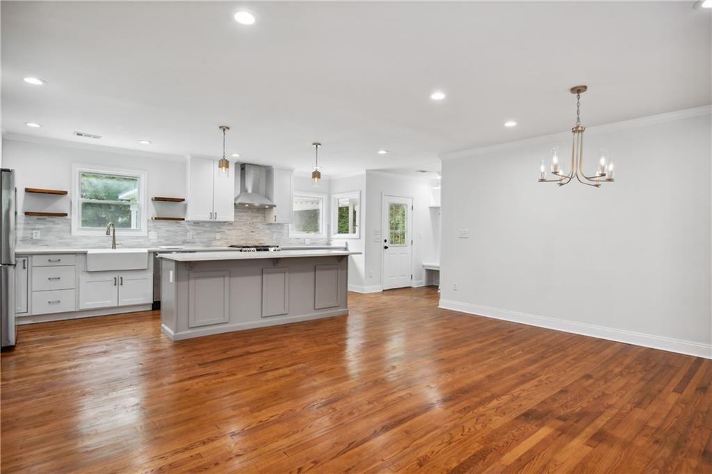 1249 Goodwin Road Northeast Atlanta, GA 30324 - Photo 7 of 26