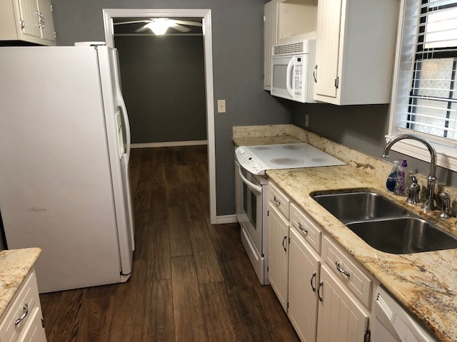 220 Ridgewood Drive Daphne, AL 36526 - Photo 12 of 18