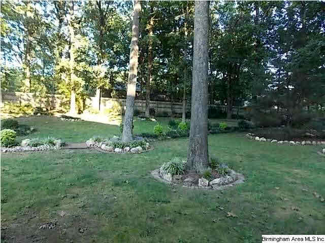 1104 Allison Circle Alabaster, AL 35007 - Photo 9 of 32