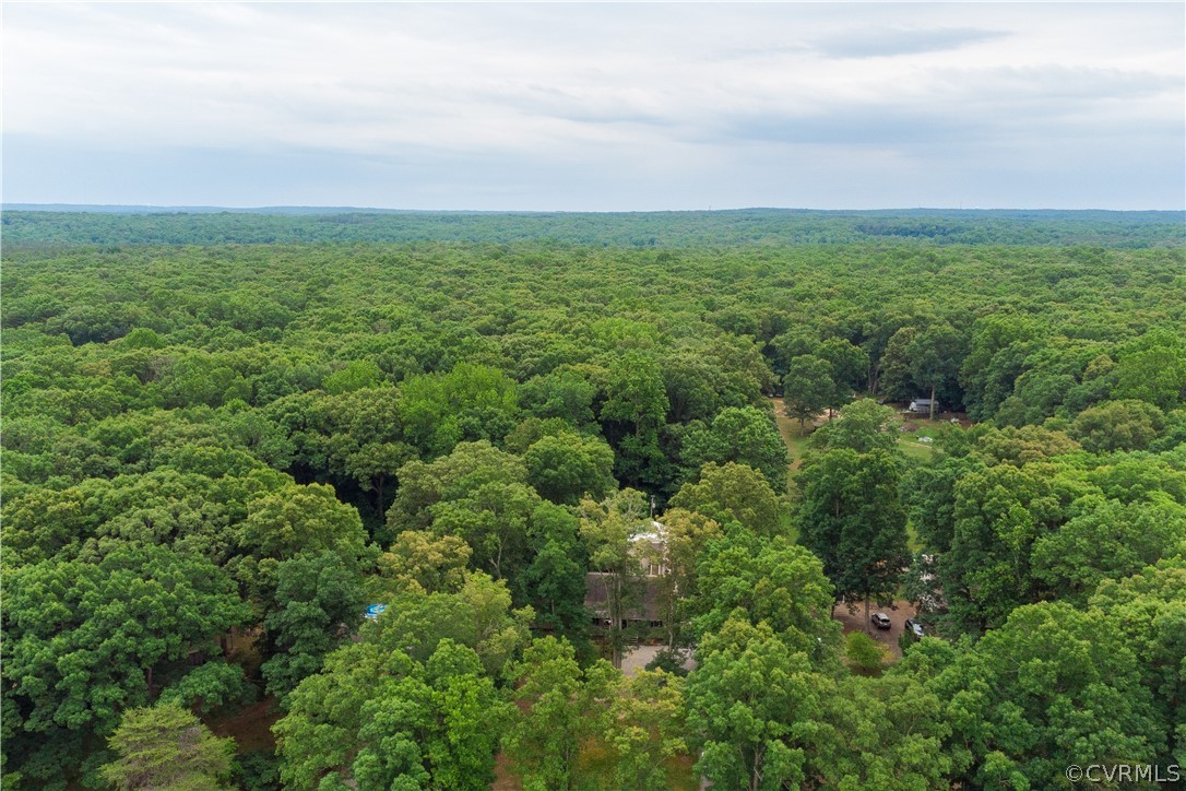 2325 Three Bridge Road Powhatan, VA 23139 - Photo 5 of 50 Gallery Image 5