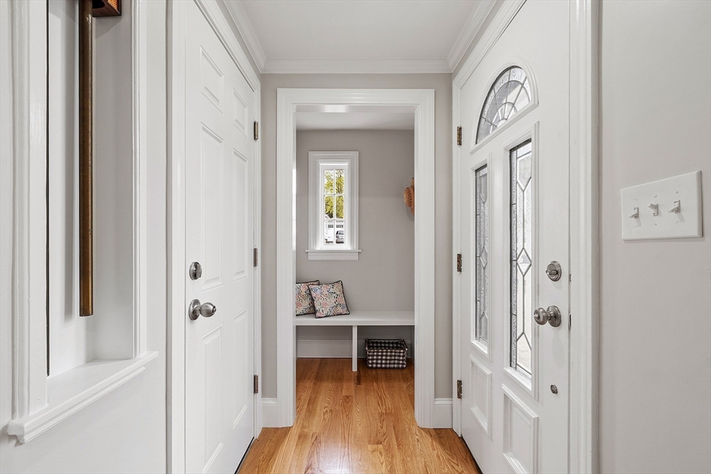 287 Waverly Road North Andover, MA 01845 - Photo 14 of 40 Gallery Image 14