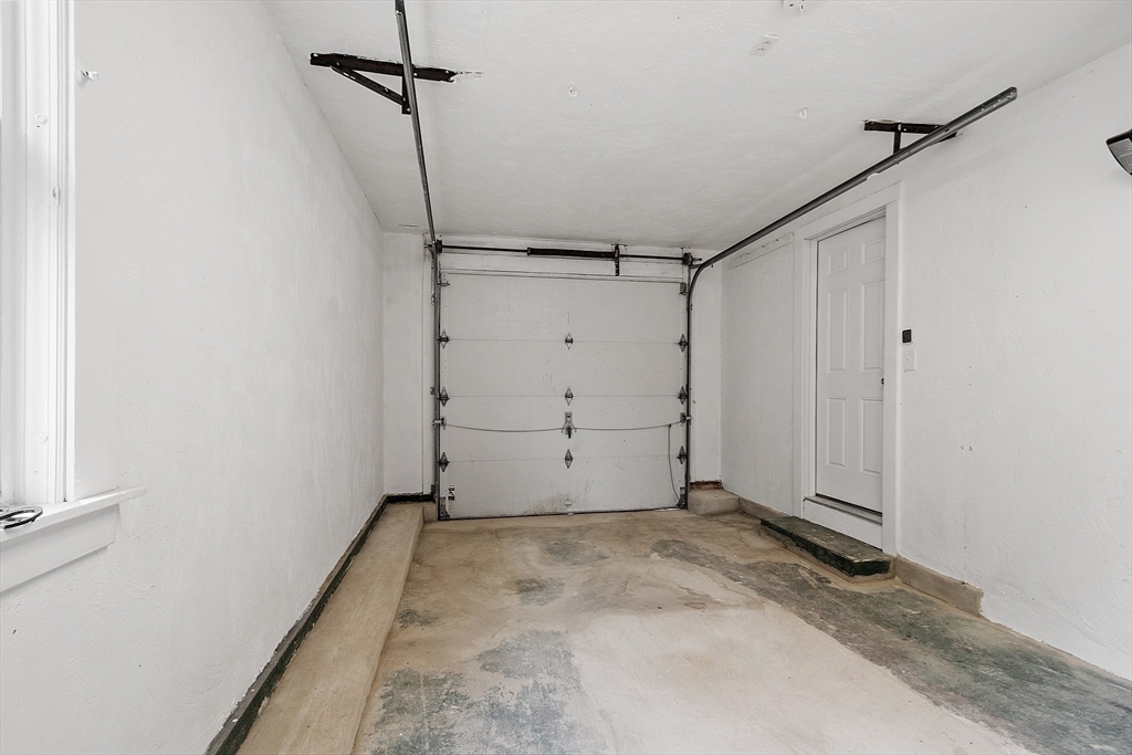 287 Waverly Road North Andover, MA 01845 - Photo 32 of 40 Gallery Image 32
