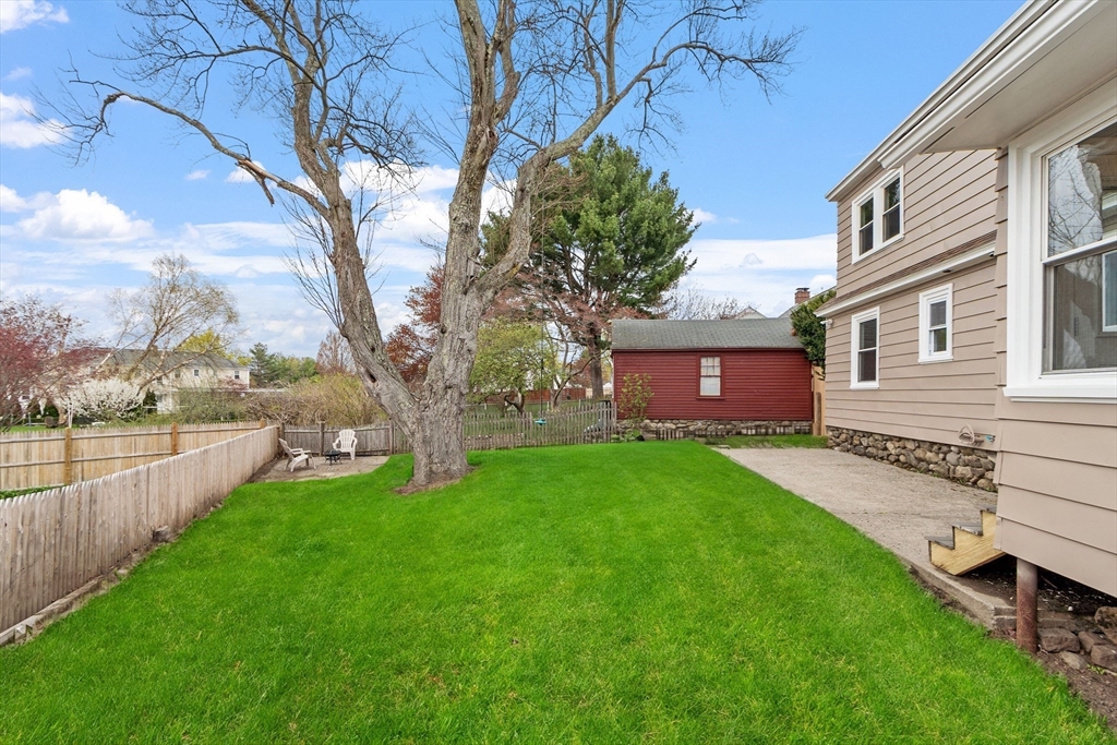 287 Waverly Road North Andover, MA 01845 - Photo 36 of 40 Gallery Image 36