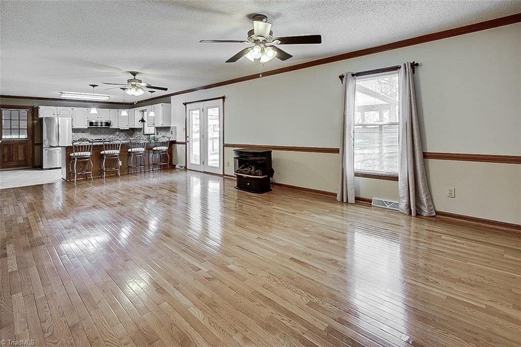 4701 Liberty Road Greensboro, NC 27406 - Photo 14 of 49