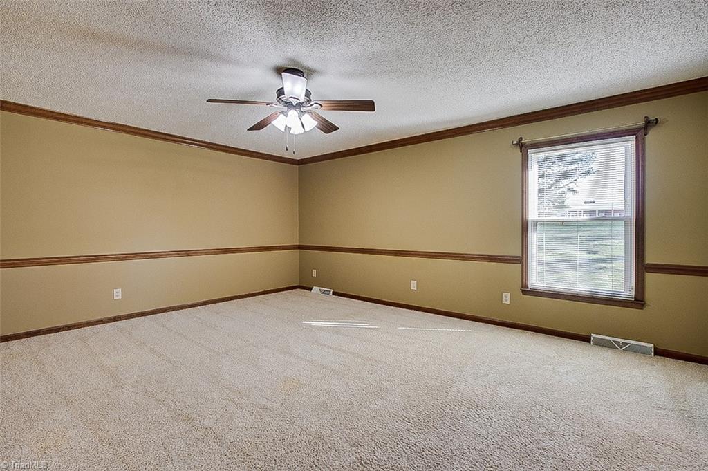 4701 Liberty Road Greensboro, NC 27406 - Photo 27 of 49