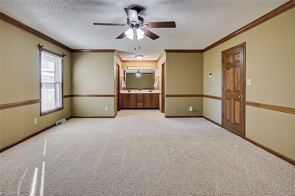 4701 Liberty Road Greensboro, NC 27406 - Photo 29 of 49