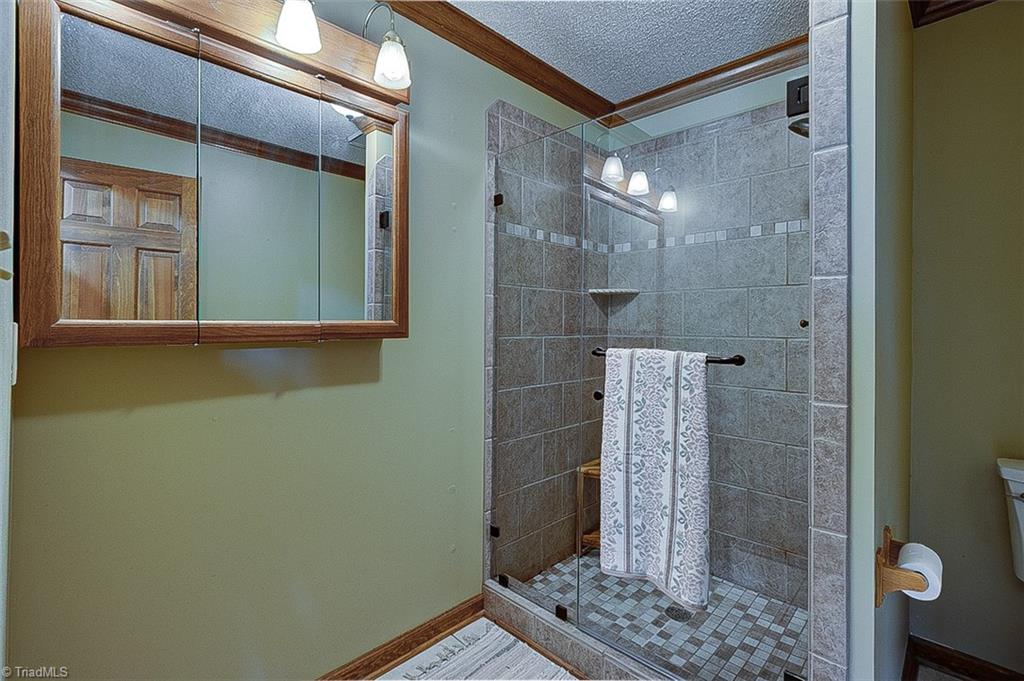 4701 Liberty Road Greensboro, NC 27406 - Photo 33 of 49