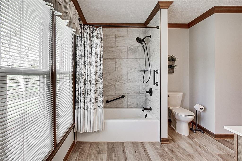 4701 Liberty Road Greensboro, NC 27406 - Photo 40 of 49