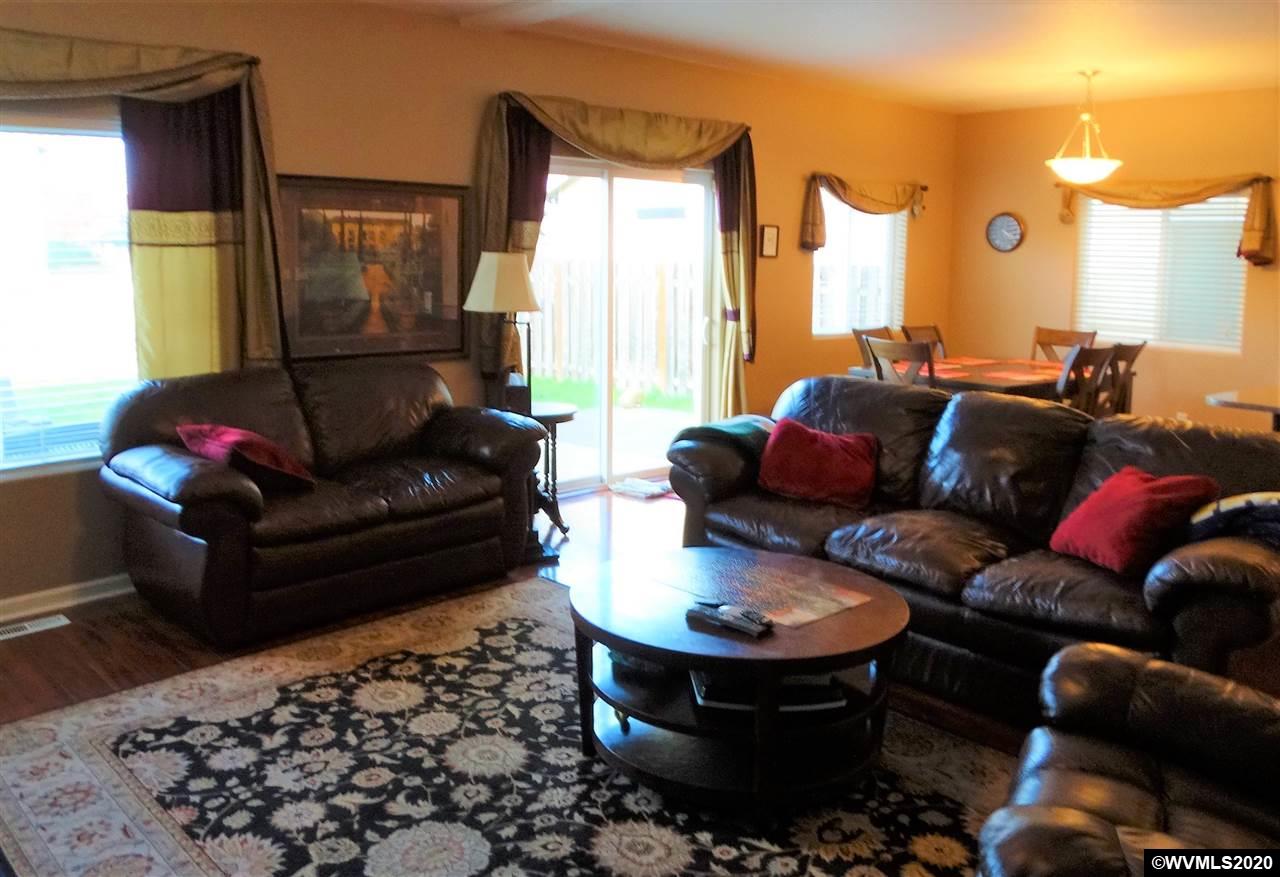 642 Jasmine Circle, Unit CL Independence, OR 97351 - Photo 4 of 23