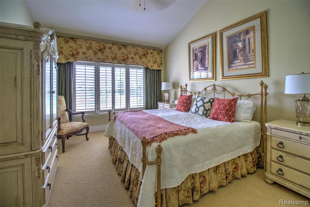 26548 Valhalla Drive, Unit 7 Farmington Hills, MI 48331 - Photo 13 of 30