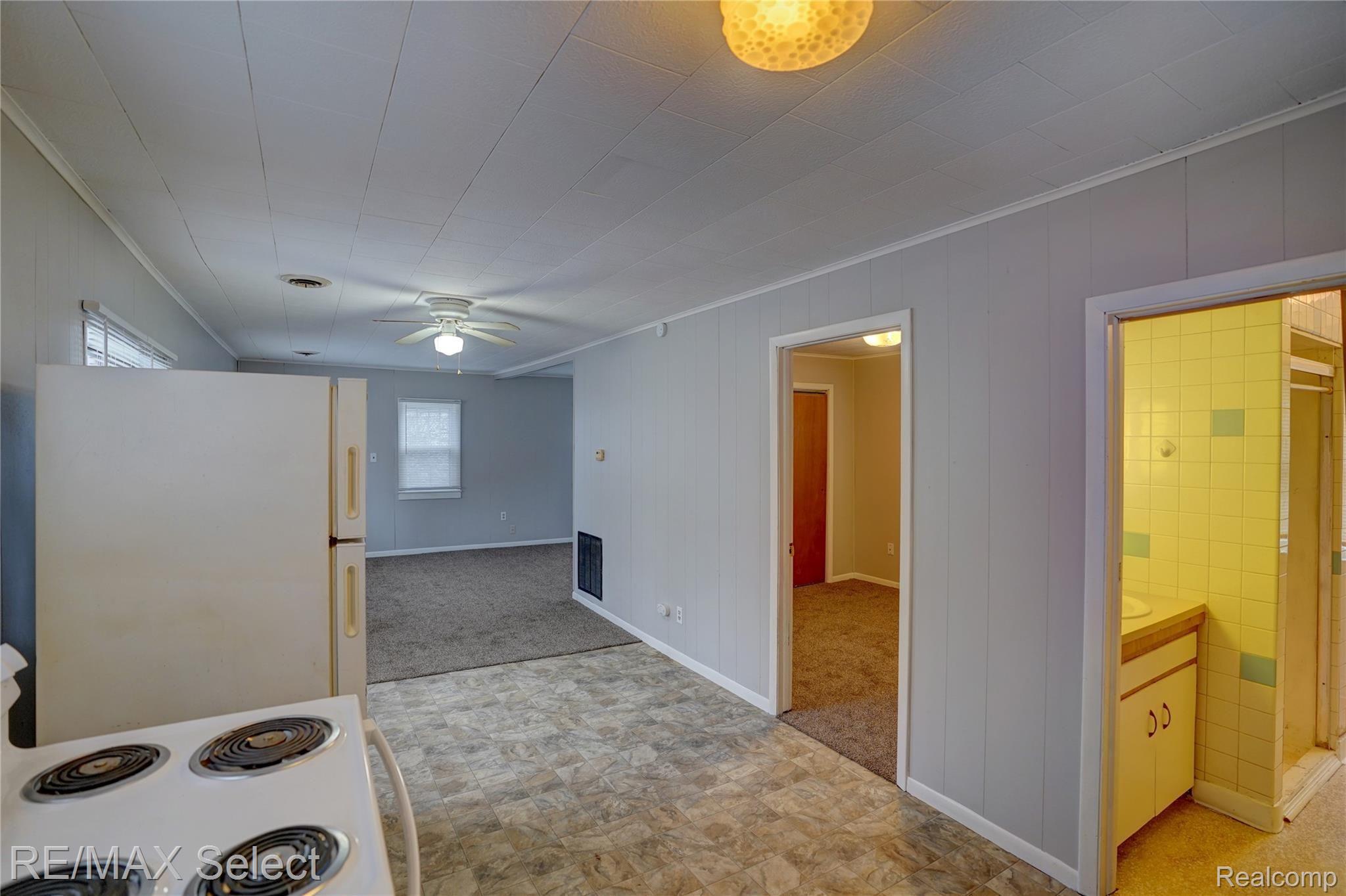 8085 Corunna Road Flint, MI 48532 - Photo 86 of 98 8085 Corunna Rd 086.jpg