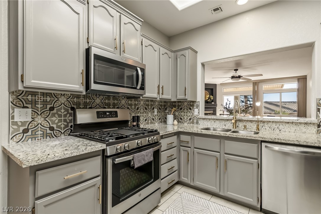 3374 Pheasant Canyon Way Laughlin, NV 89029 - Photo 14 of 50