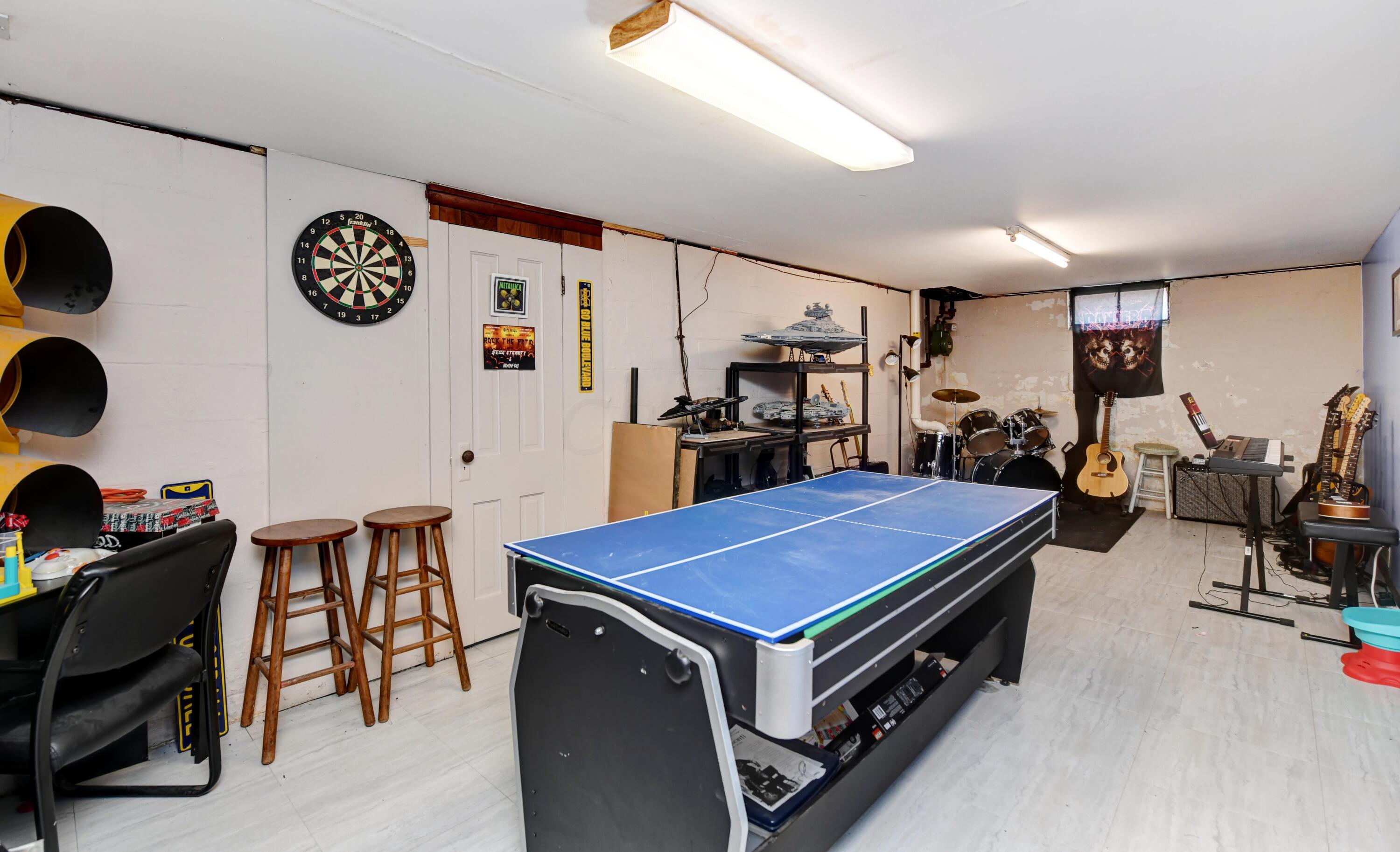681 Roth Avenue Columbus, OH 43228 - Photo 22 of 27 Rec Room- Basement (2)