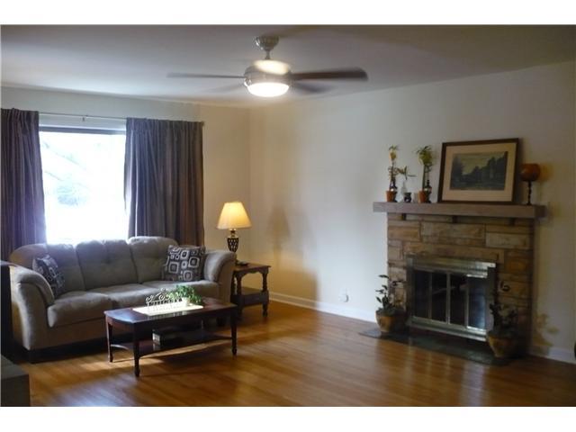 4915 Guion Road Indianapolis, IN 46254 - Photo 3 of 15 Gallery Image 3