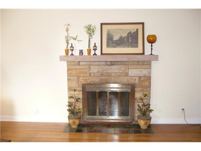 4915 Guion Road Indianapolis, IN 46254 - Photo 4 of 15 Gallery Image 4