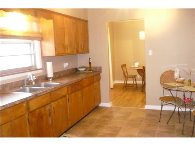 4915 Guion Road Indianapolis, IN 46254 - Photo 6 of 15 Gallery Image 6