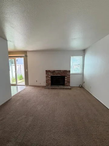 $179,950 | 8240 Center Parkway, Unit 68, Sacramento, CA 95823