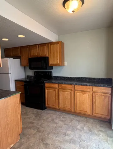 $179,950 | 8240 Center Parkway, Unit 68, Sacramento, CA 95823