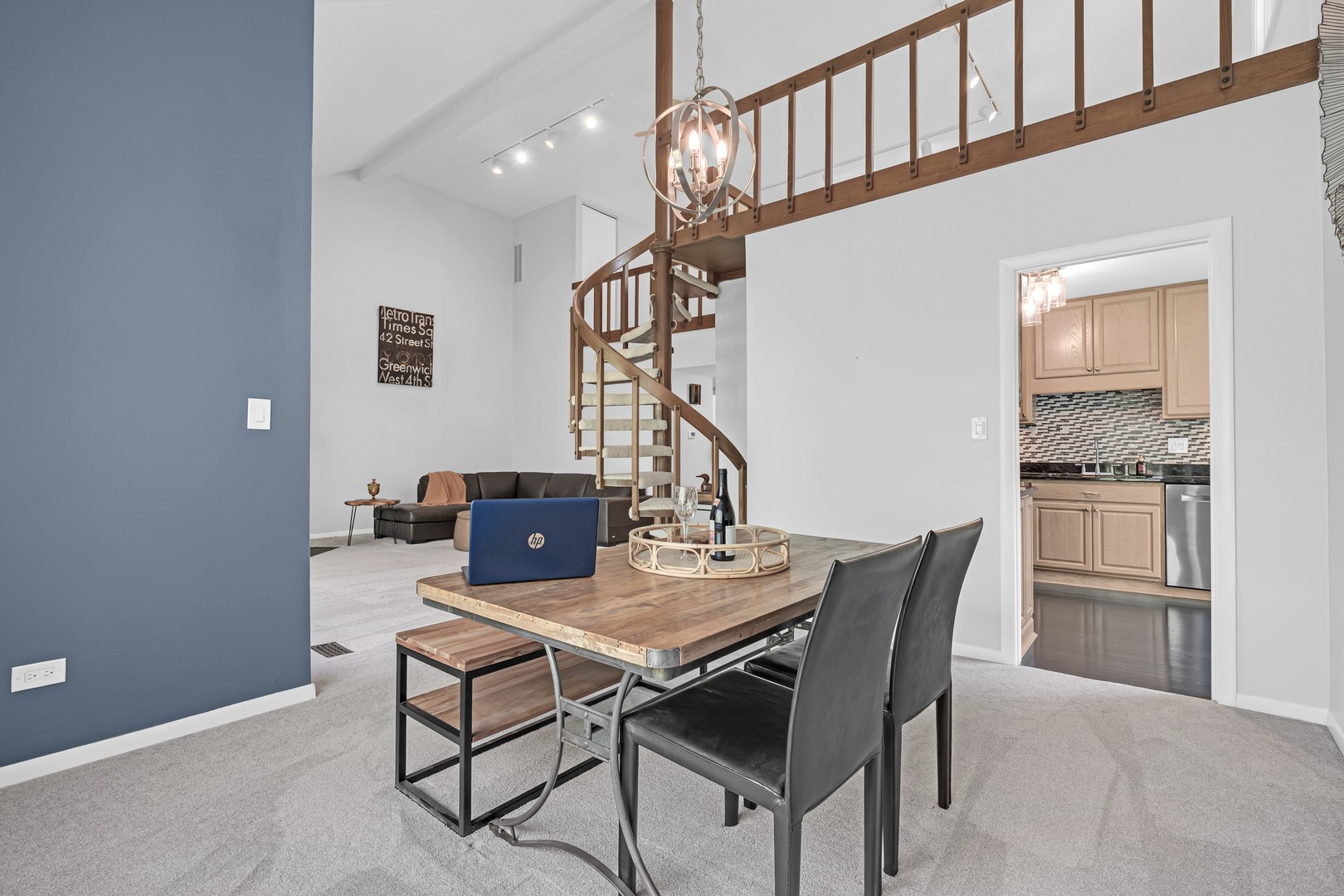 744 Old Barn Road, Unit A Lake Barrington, IL 60010 - Photo 14 of 39 Gallery Image 14