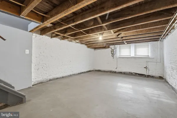 $1,775 | 1806 East Lafayette Avenue, Baltimore, MD 21213