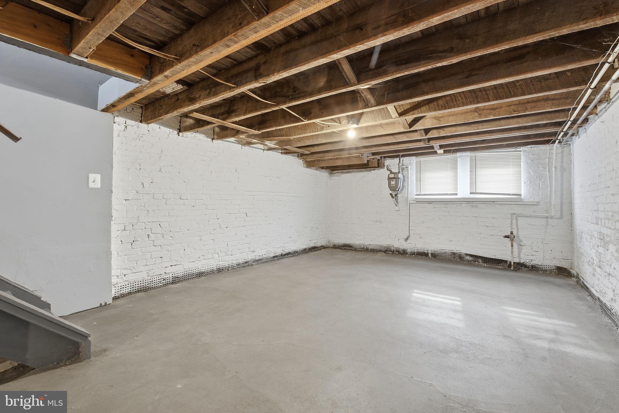 1806 East Lafayette Avenue Baltimore, MD 21213 - Photo 29 of 33 a view of an empty room