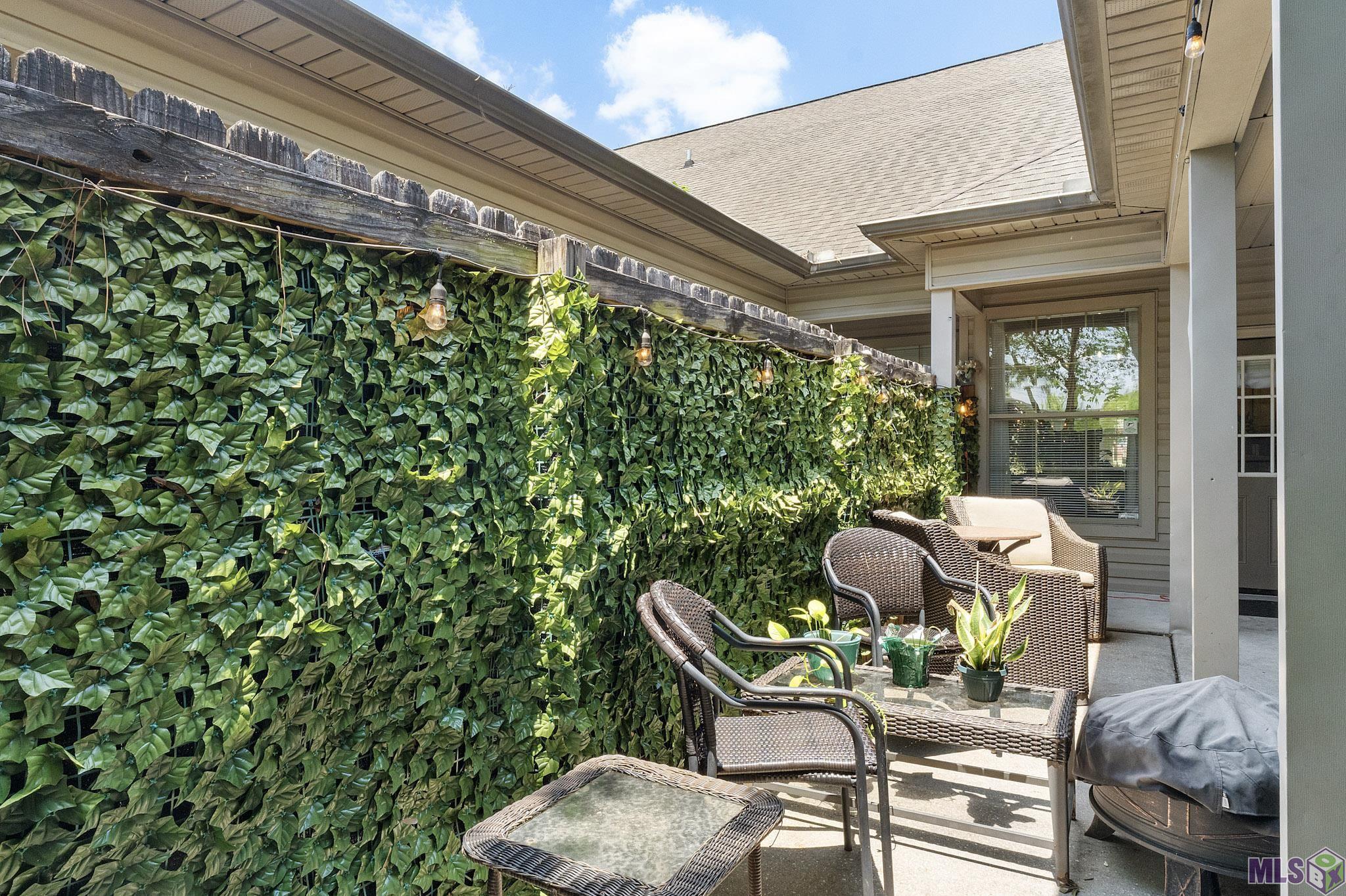 809 Summer Breeze Drive, Unit 401 Baton Rouge, LA 70810 - Photo 2 of 31 Gallery Image 2