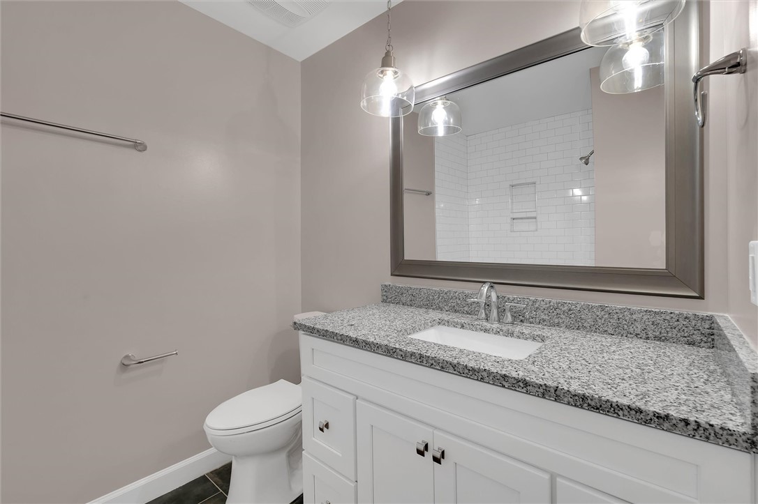 2709 Midway Road Anderson, SC 29621 - Photo 21 of 28 Hall Full bath