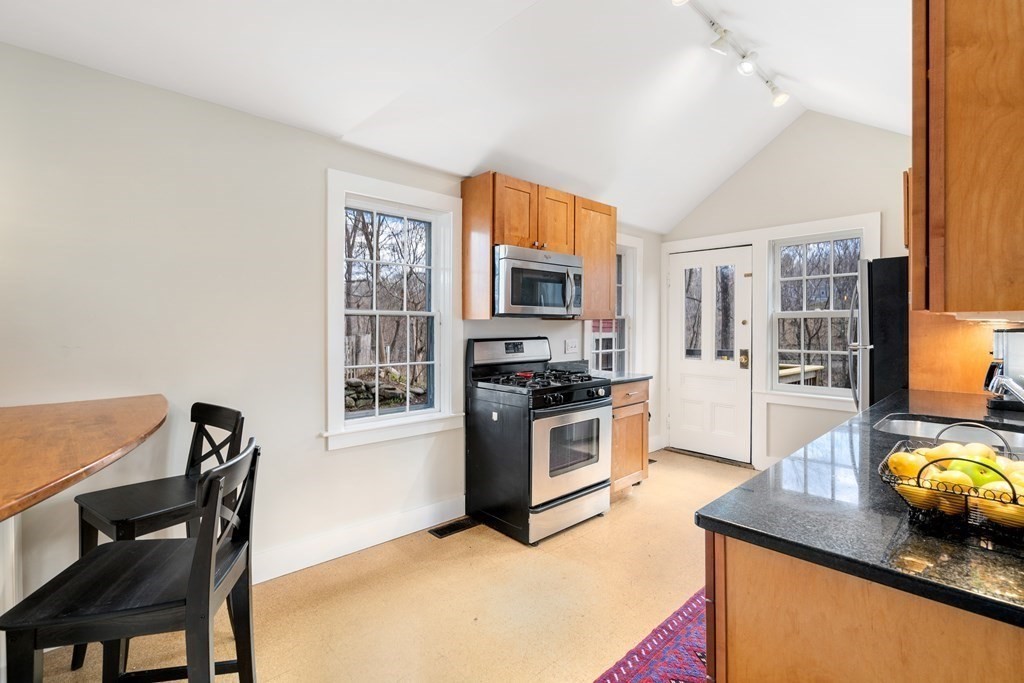 75 School Street Acton, MA 01720 - Photo 14 of 39