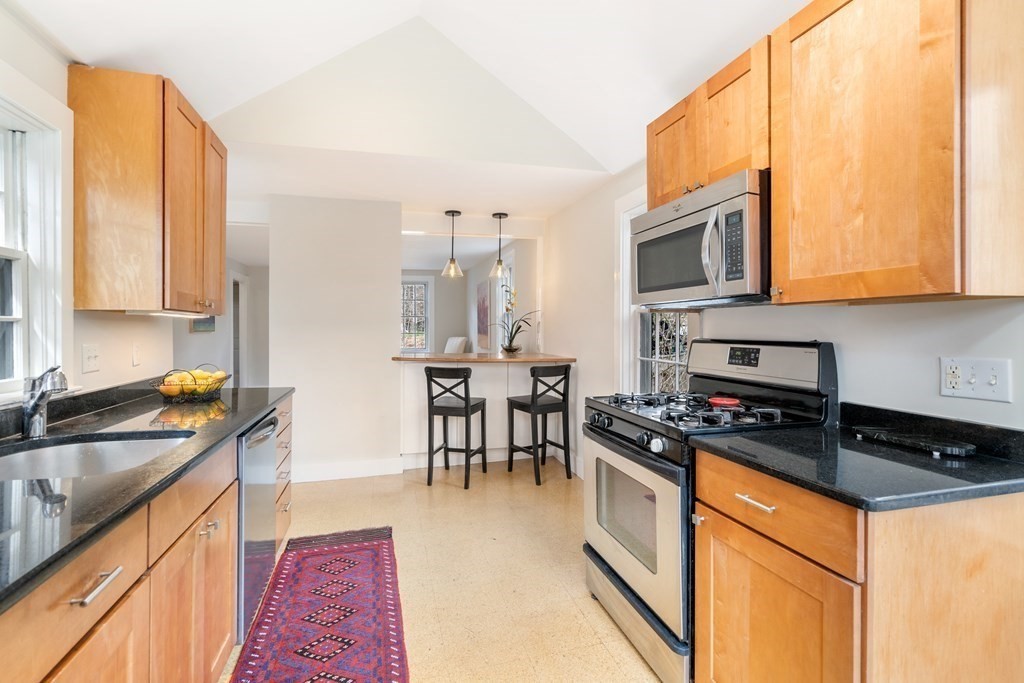 75 School Street Acton, MA 01720 - Photo 16 of 39