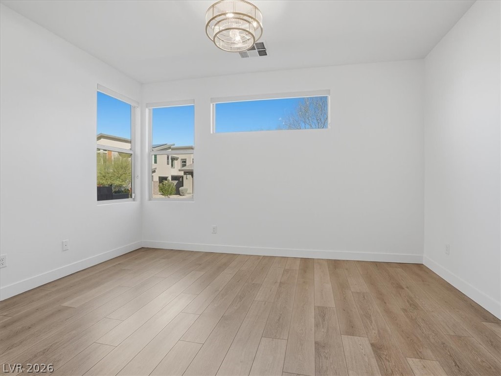 9725 Starlight Ridge Avenue Las Vegas, NV 89148 - Photo 22 of 45 Downstairs suite