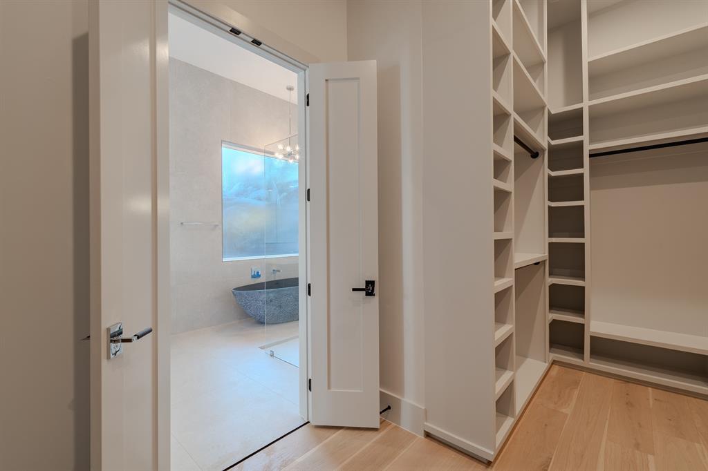 11232 Hillcrest Road Dallas, TX 75230 - Photo 23 of 34