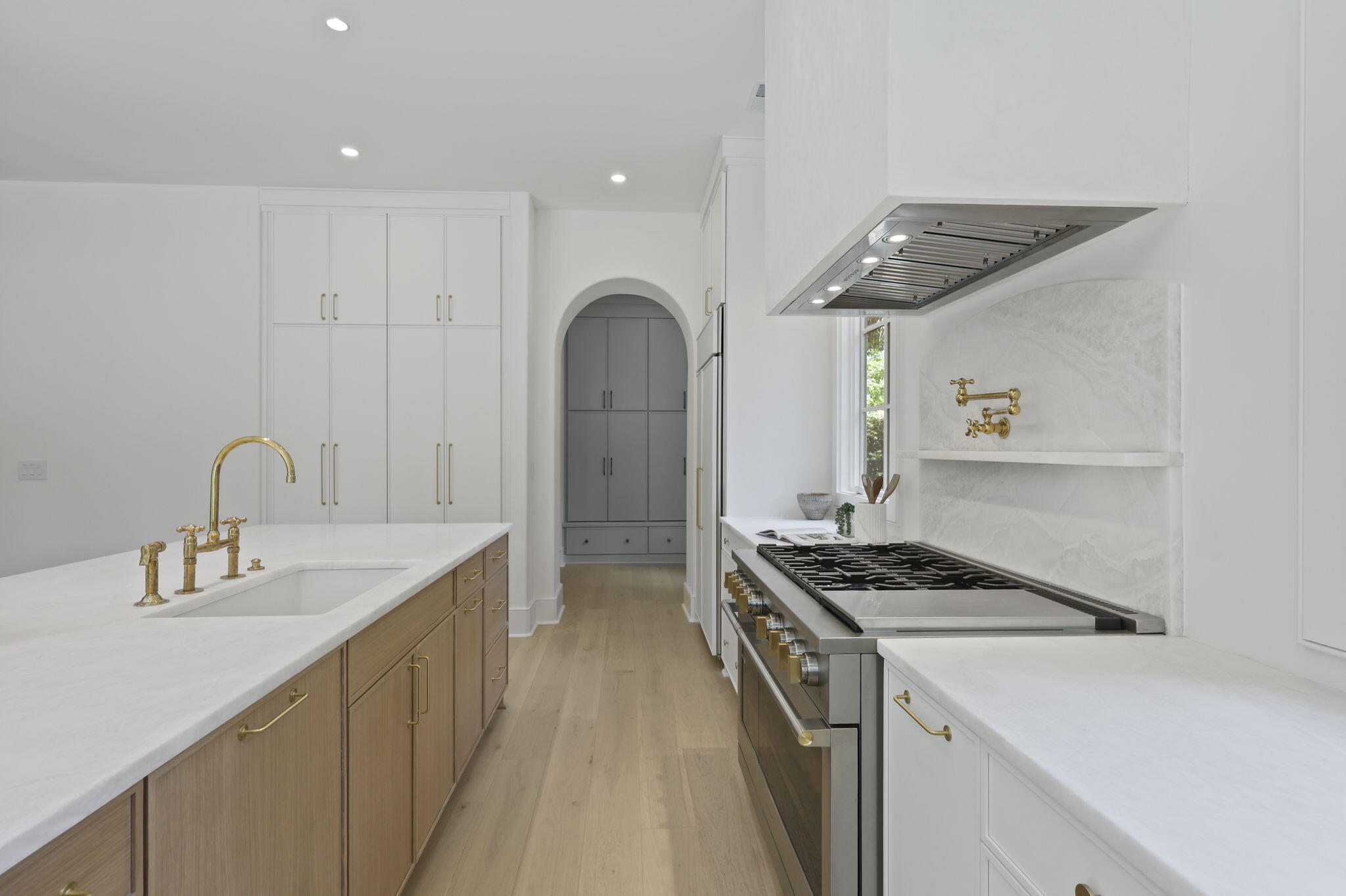 755 Adluh Street Mount Pleasant, SC 29464 - Photo 9 of 41 755 Adluh