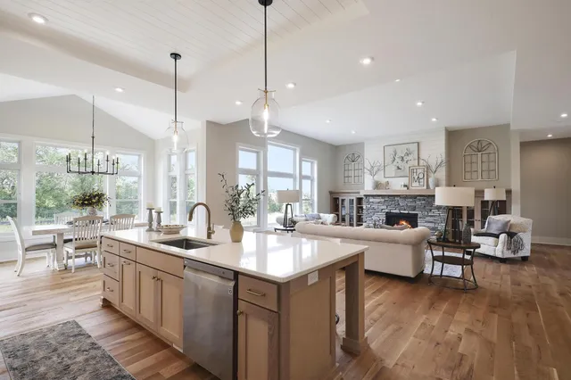 $1,795,000 | 3512 William Way, Independence, MN 55359