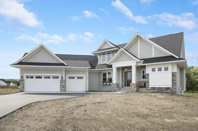 $1,795,000 | 3512 William Way, Independence, MN 55359