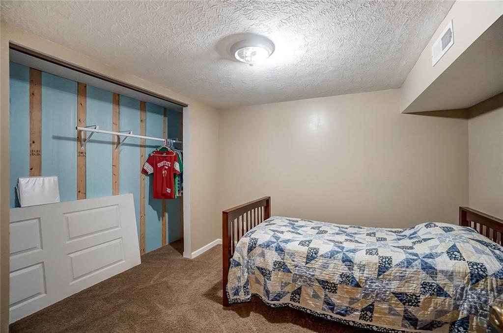 6360 Prairie Road Springfield, OH 45502 - Photo 23 of 33