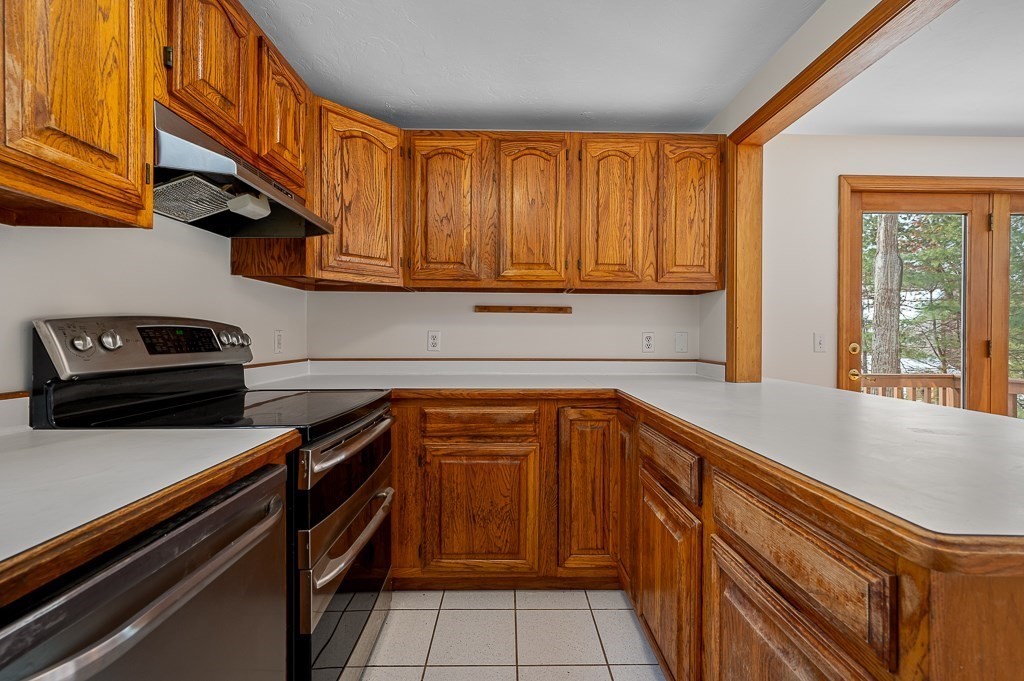 15 Sullivan Road Charlton, MA 01507 - Photo 9 of 39