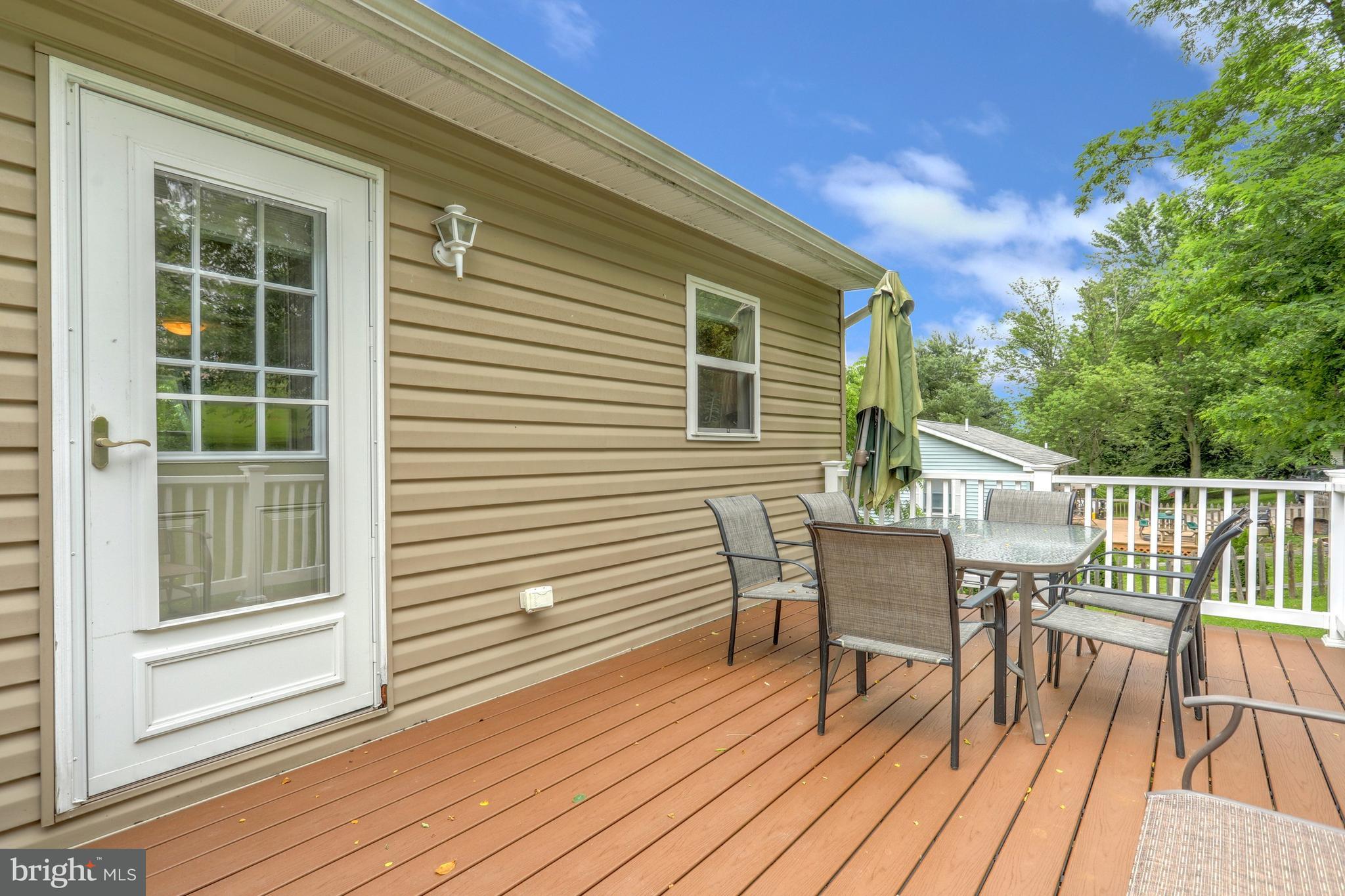 9147 East Springfield Road Seven Valleys, PA 17360 - Photo 8 of 28
