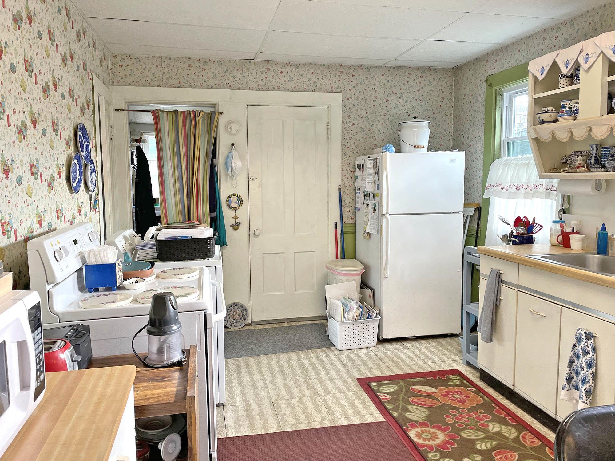23 Laurel Avenue Rockingham, VT 05101 - Photo 8 of 14
