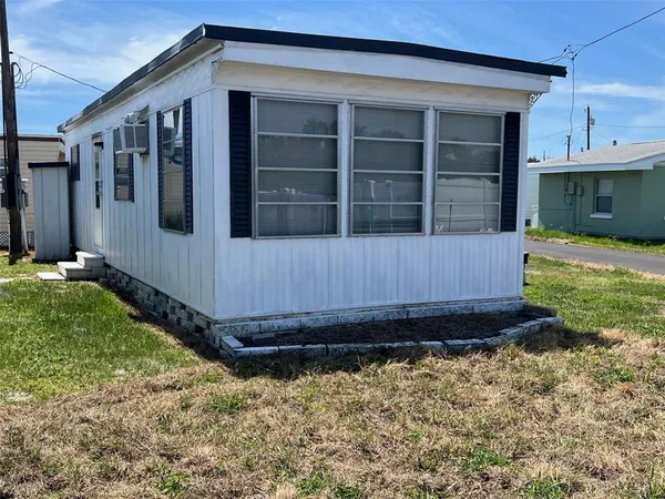 $29,500 | 12674 Seminole Boulevard, Unit M1, Largo, FL 33778